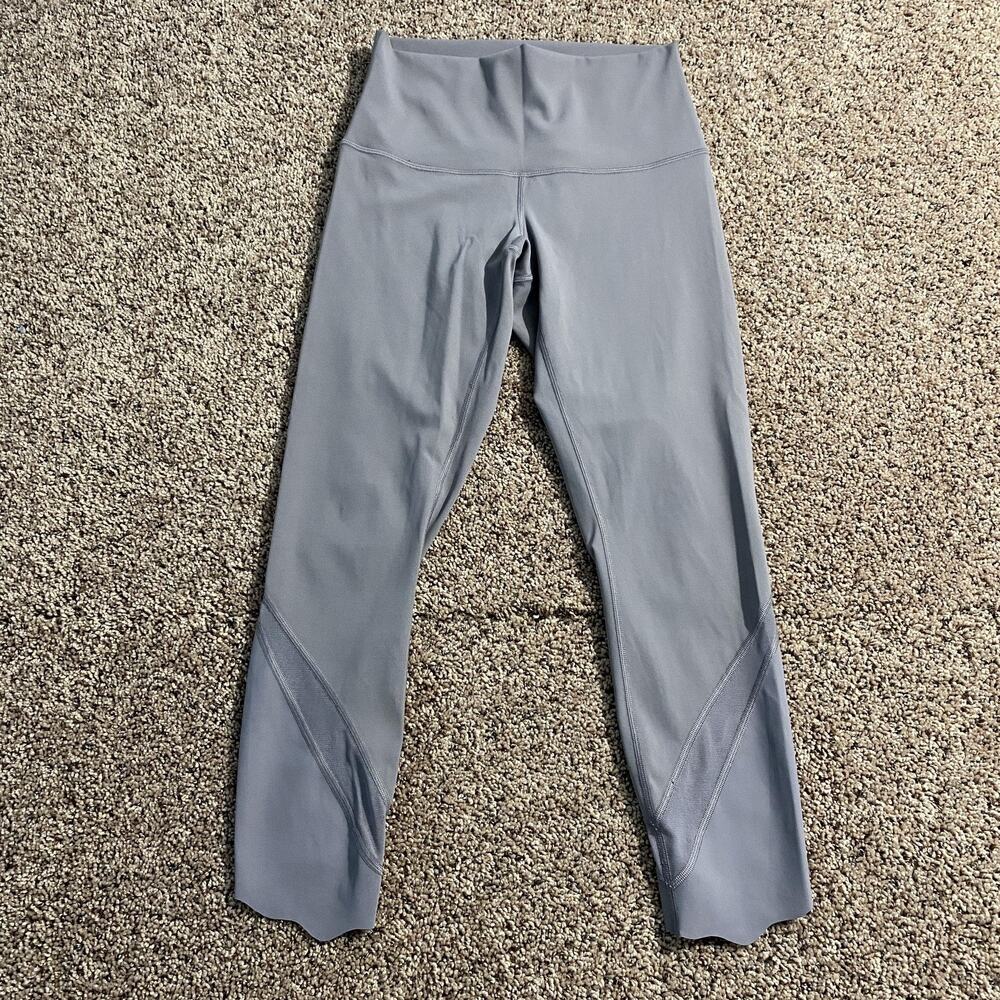 Lululemon Pants Womens 6 Purple High Rise Mesh Panel Scallop Hem Yoga‎ Athletic